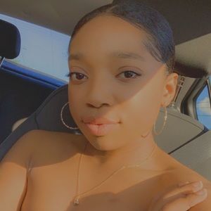 Meet your Posher, Carrington